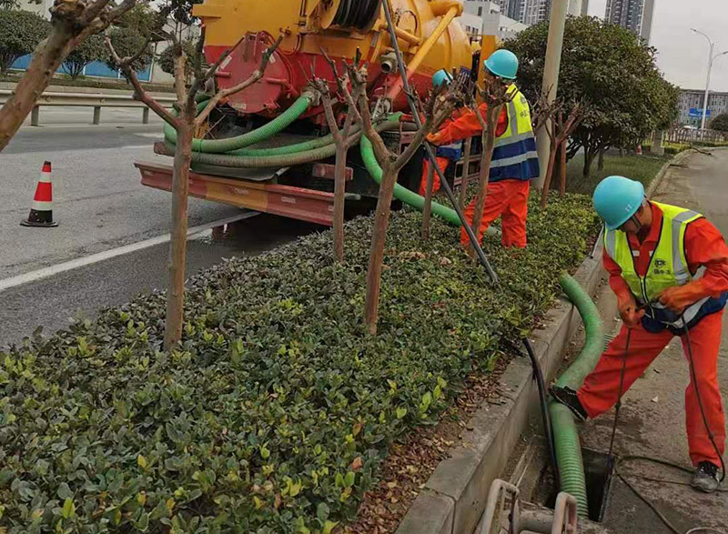 青山市政管道清淤